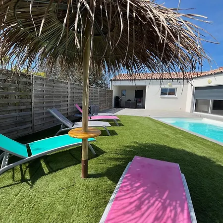 Givrand Villa